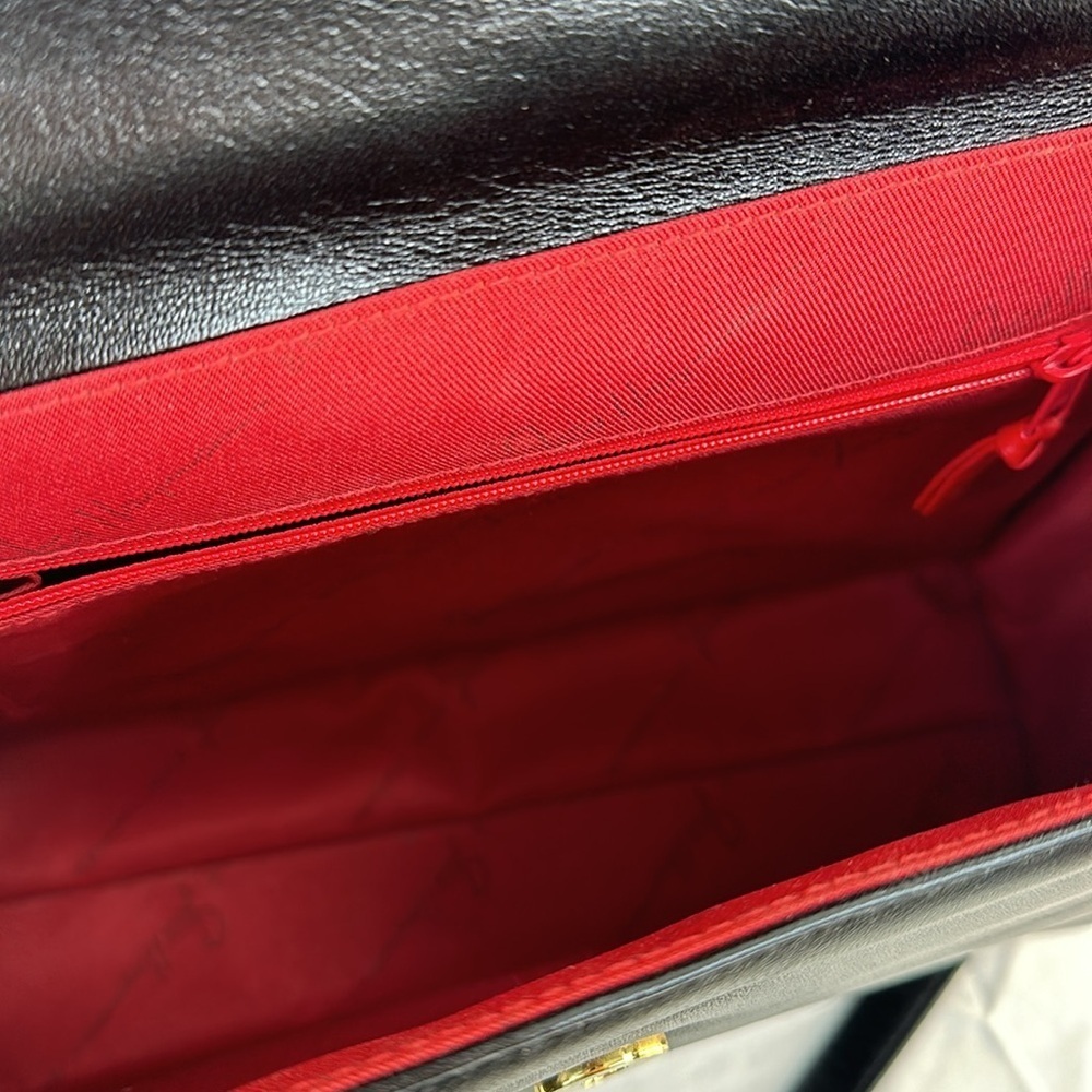 Vintage Fred Hayman Quilted Chic Leather Lady Handbag - Picture 7 of 10